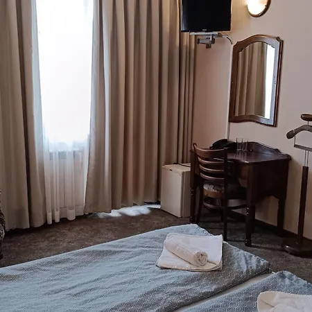 Hotel St. George Pobedonosets 3*