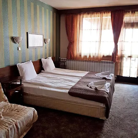 St. George Pobedonosets Hotel 3*