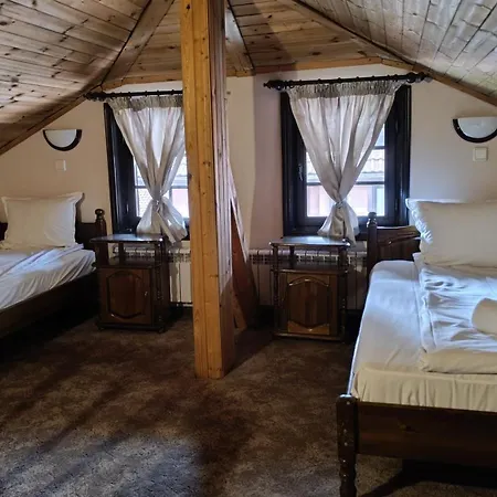 호텔 St. George Pobedonosets 반스코