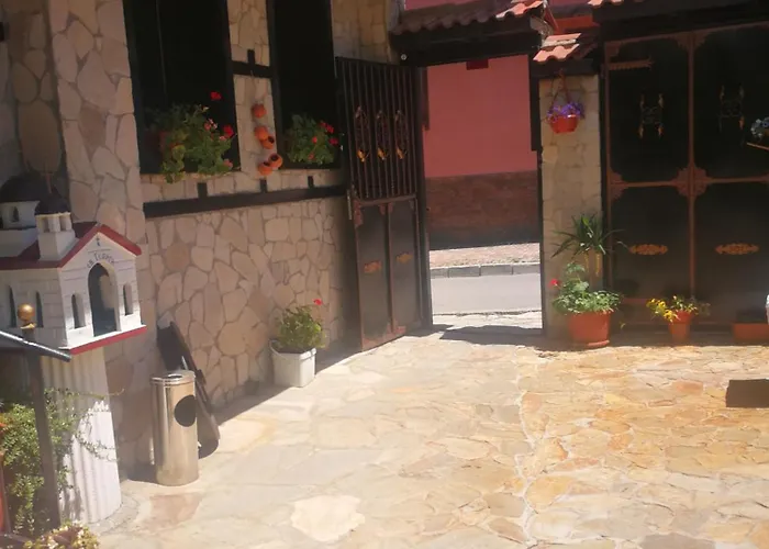 St. George Pobedonosets Hotel